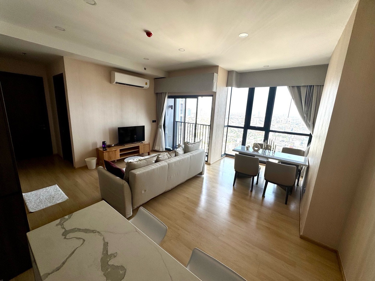 Park Origin Thonglor