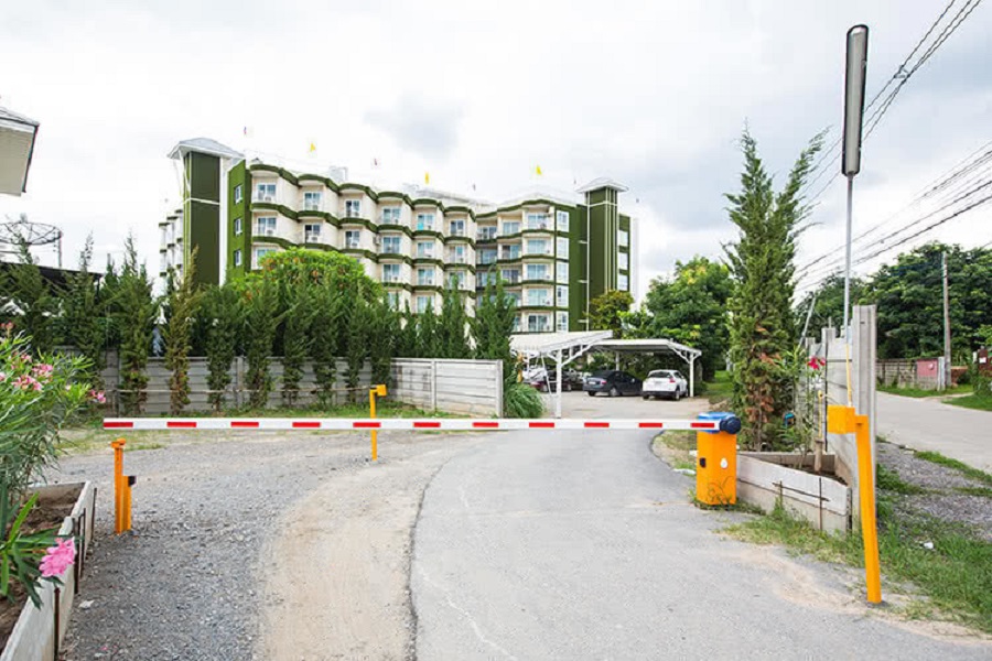 ชญยล-บูเลอวาร์ด