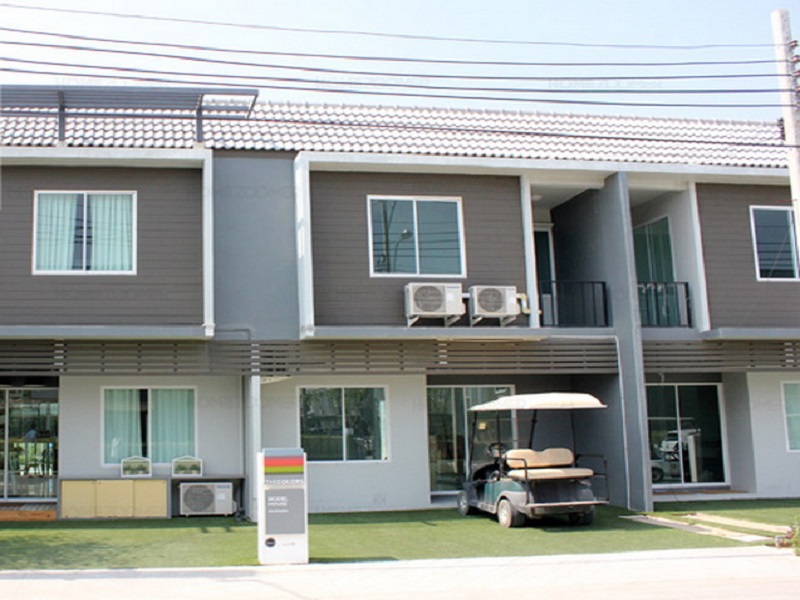 เดอะ-คัลเลอร์ส-บางนา-กม10