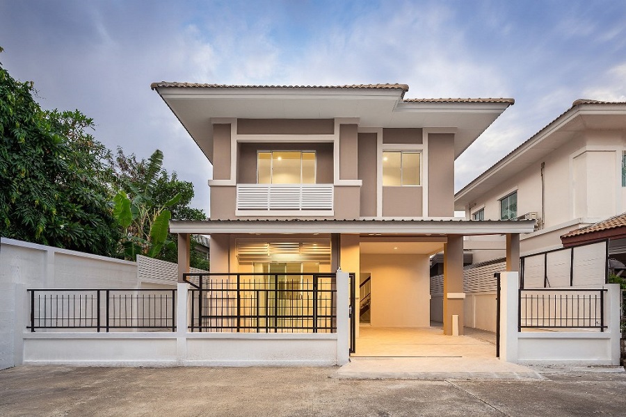 แลนซีโอ-วงแหวนฯ-ปิ่นเกล้า