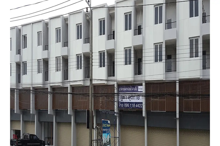 Lazuli-MRT-Saima-Rattanathibet