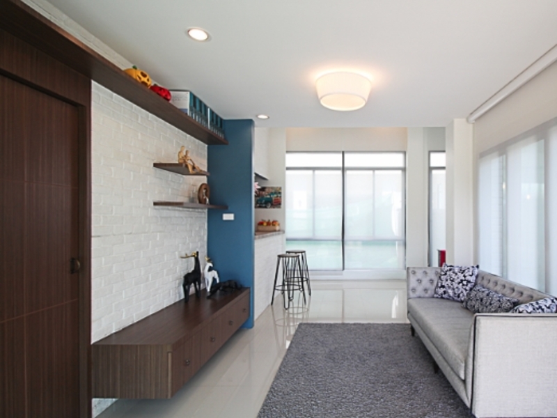 เออเบิร์นธารา-เอสพาสิโอ-ประชาอุทิศ-76