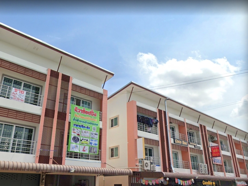 สุริยา-เพลส