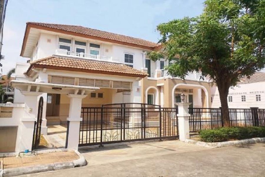 Baan-RatchaPruk-Prawet