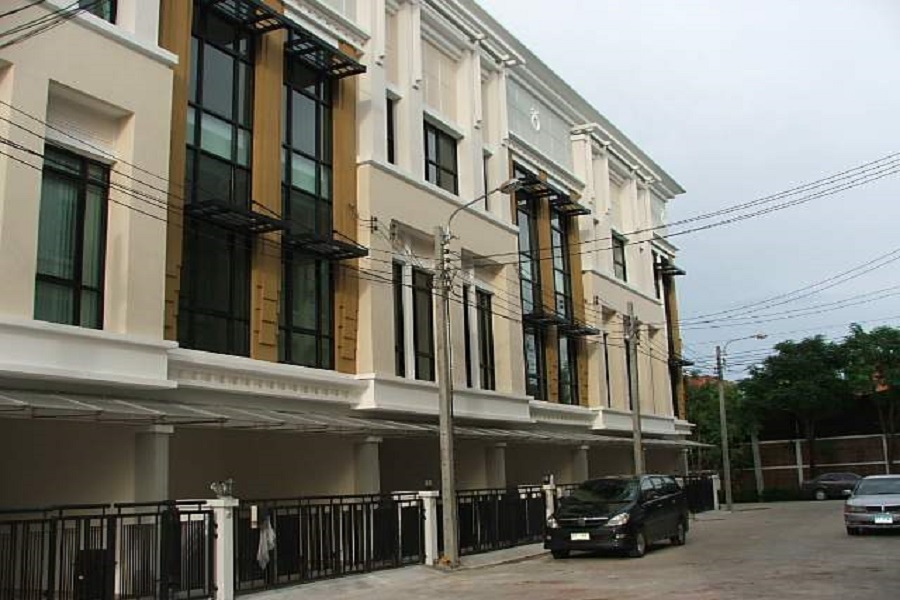 บ้านกลางกรุง-ออฟฟิศ-พาร์ค-บางนา