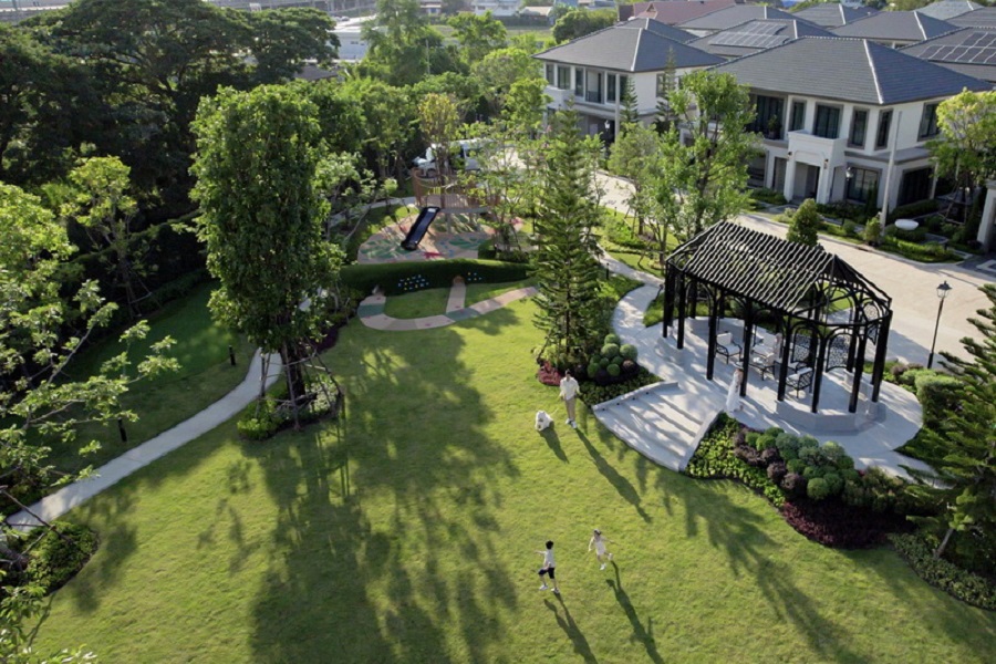 แกรนด์-บริทาเนีย-สุขสวัสดิ์-วงแหวน